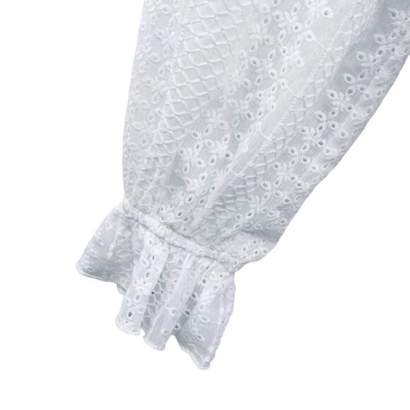 Supply & Demand White Eyelet Fairycore Top Sz M - Picture 7 of 14